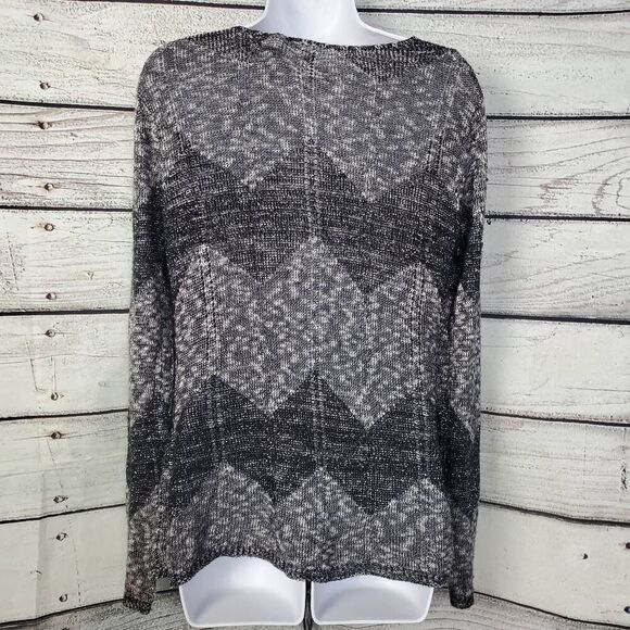 Vanity Women’s Metallic Fringe Open Front Cardigan Sweater Size S Black Silver - Picture 3 of 6